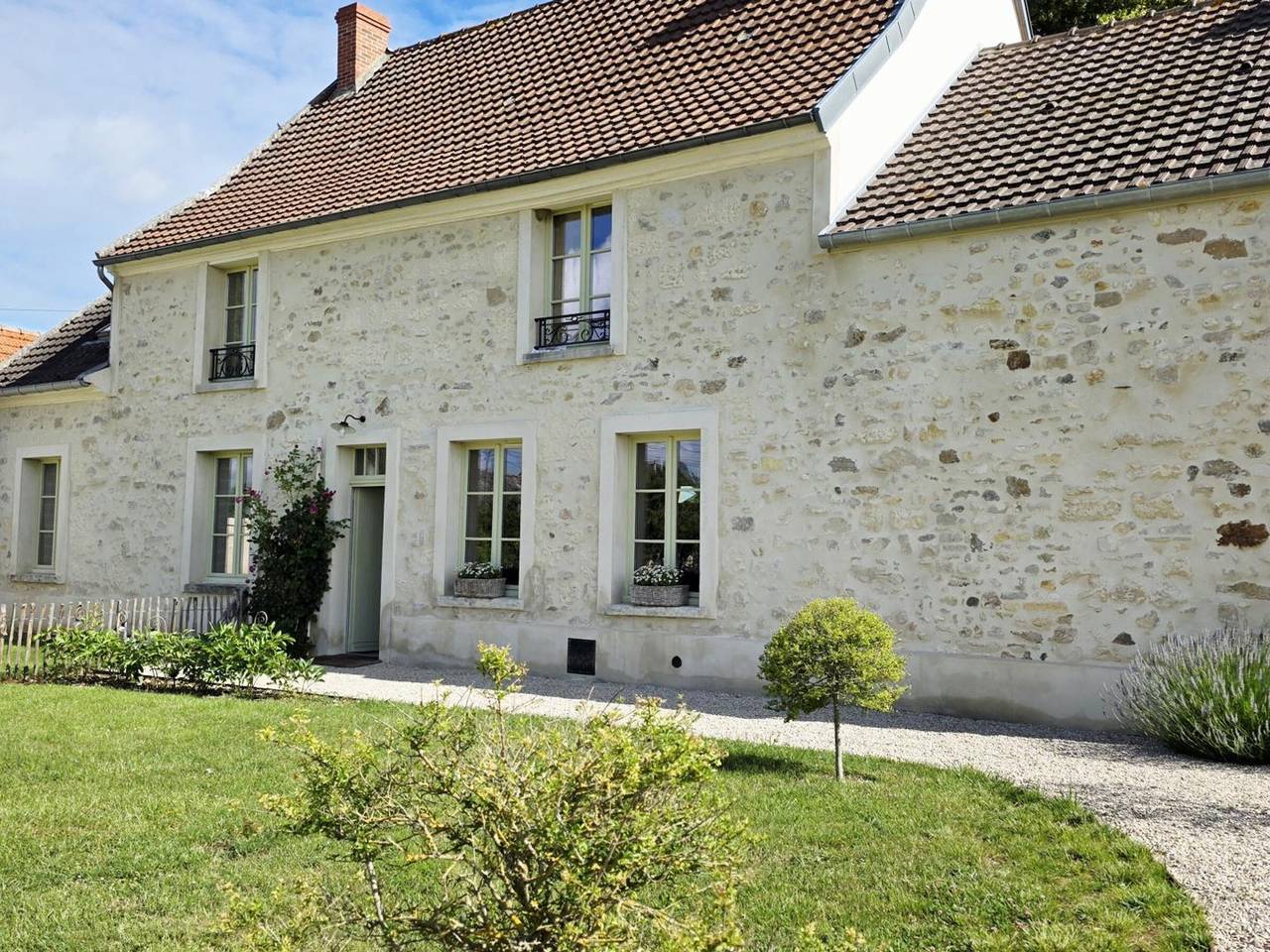Gã®te de charme avec jardin clos - 2 pers. in Saponay, Aisne