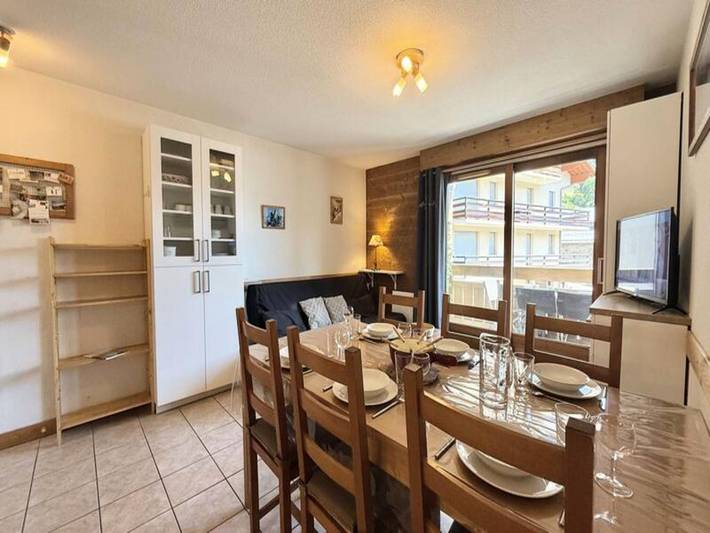 Gîte pour 6 personnes, avec balcon dans Office De Tourisme De Flumet - 3