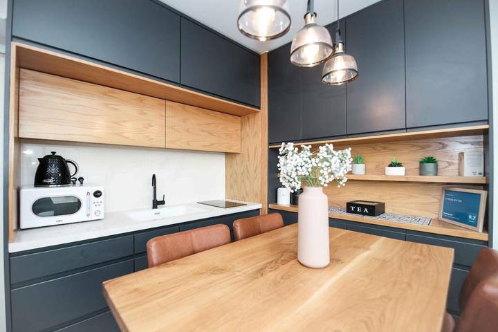 Appartement de vacances pour 4 personnes, avec vue et jardin ainsi que piscine et sauna, animaux acceptés