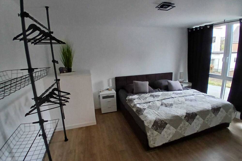 Ganze Wohnung, Großzügige Fewo in Schieder- Schwalenberg, Nähe Schieder-See in Schieder-Schwalenberg, Kreis Lippe