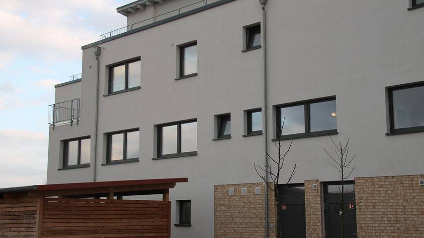 Ferienwohnung für 2 Personen, mit Ausblick und Balkon sowie Garten - 1
