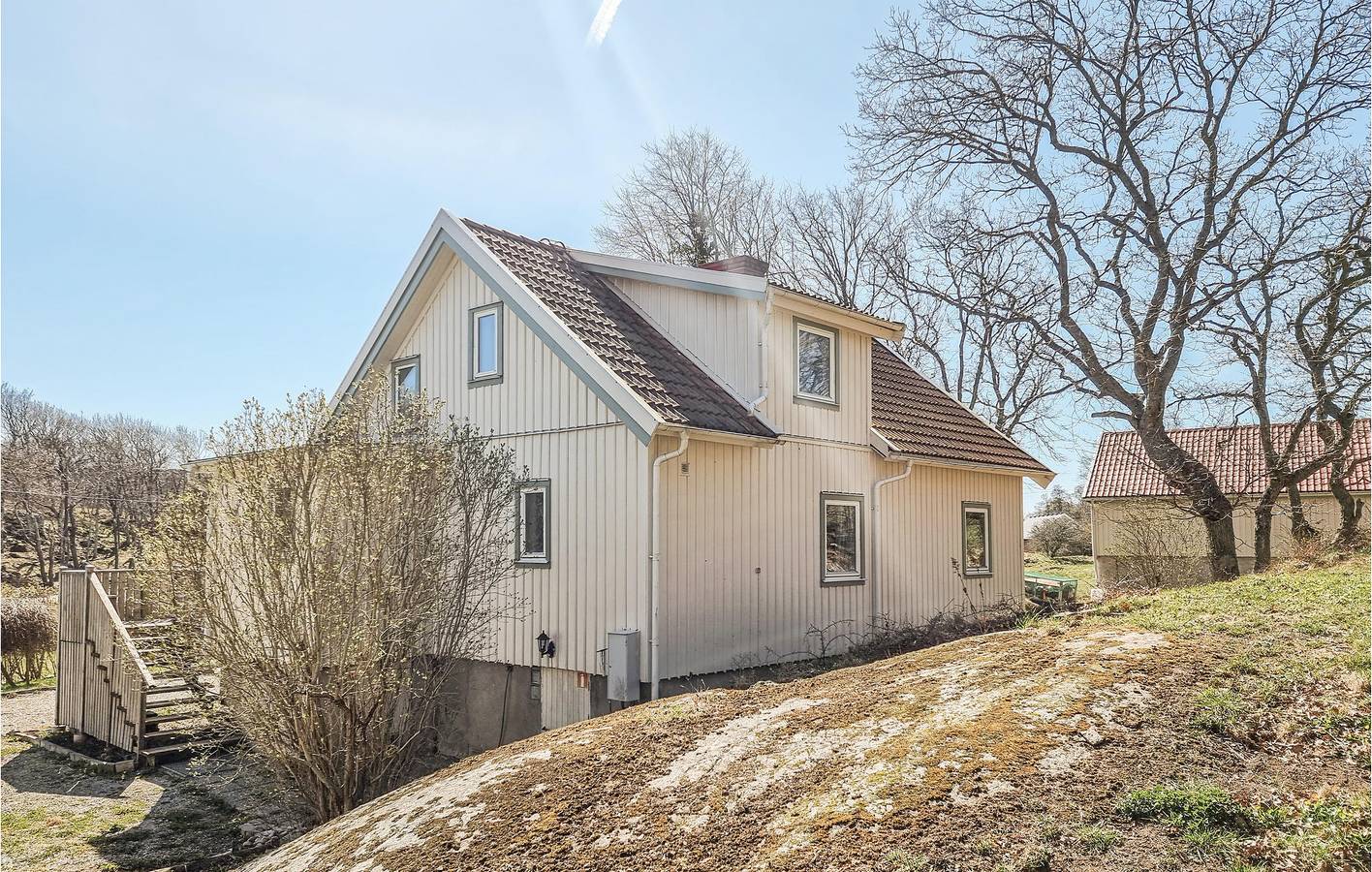 Hus för 9 Personer med trädgård in Norra Västkusten