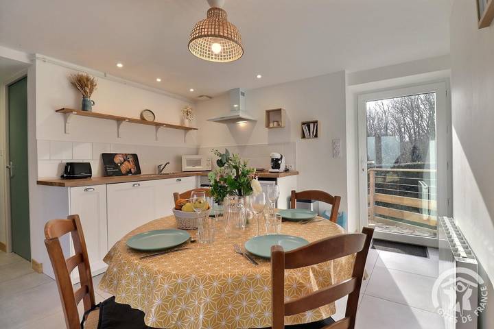 Gîte pour 4 personnes, avec jardin à Roz-sur-Couesnon - 4