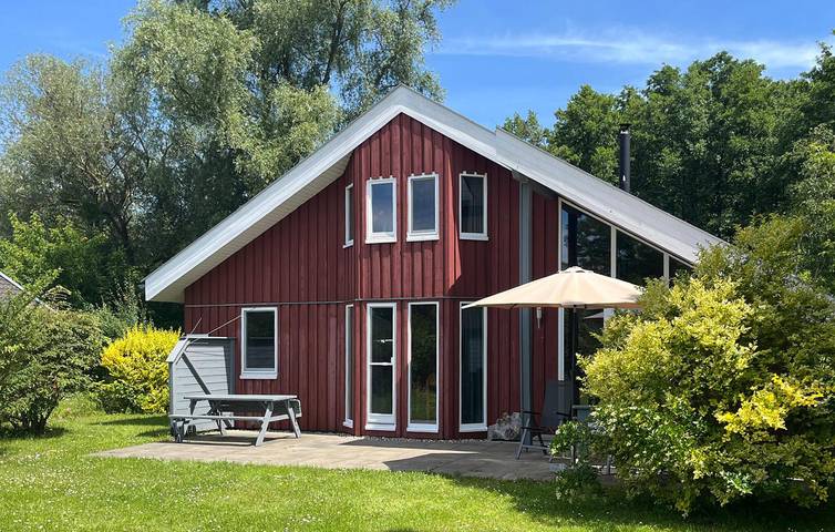 Ferienhaus für 6 Personen, mit Garten und Terrasse sowie Sauna in Rechlin
