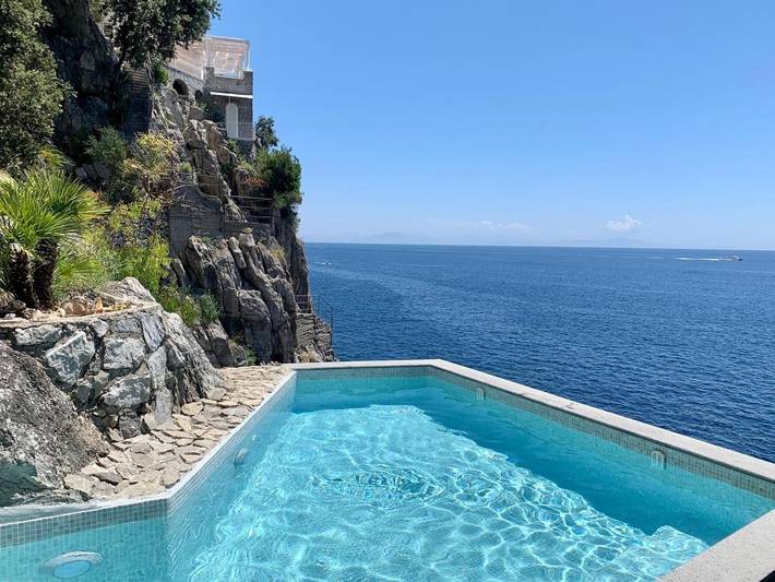 Resort per 3 persone, con Idromassaggio e Terrazza nonché Giardino e Piscina in Costiera amalfitana