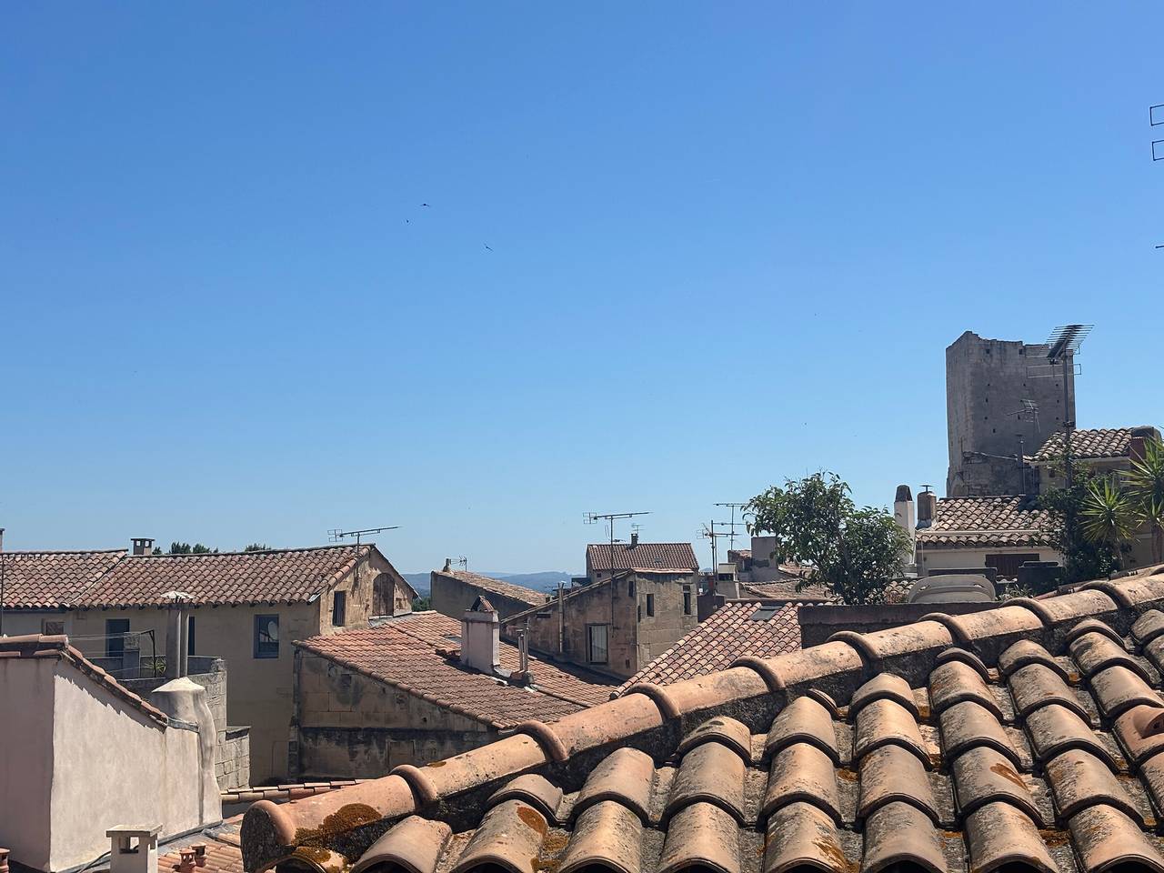 Appartement entier, Arles: Duplex Chic Centre - Clim & Vue Imprenable in Arles, Région d'Arles