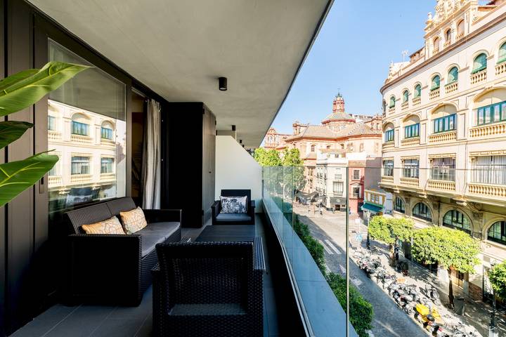 Apartamento de vacaciones para 6 personas, con terraza en Sevilla