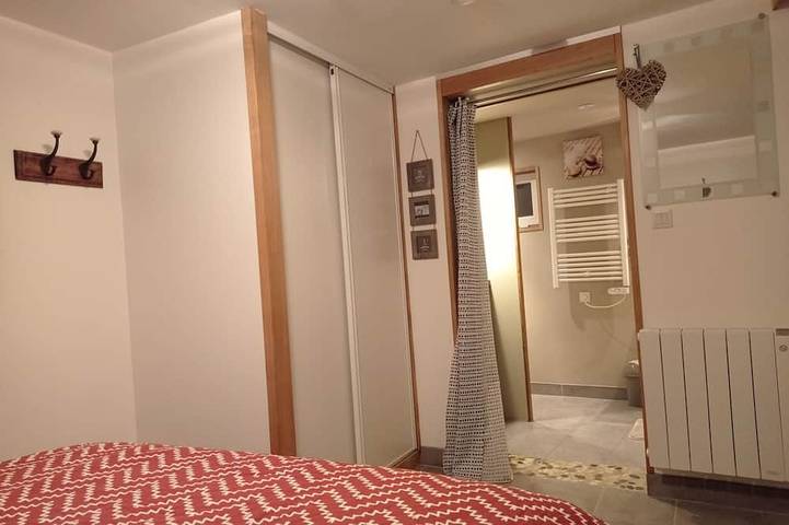 Gîte pour 3 personnes, avec Terrasse et Jardin à Sibiril - 3
