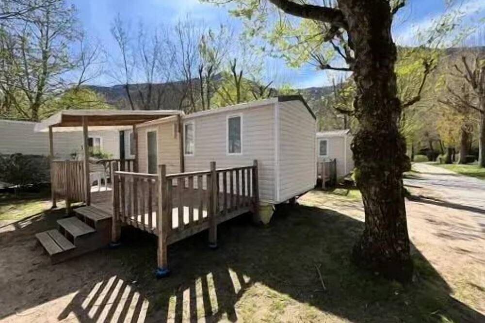 Mobilhome pour 6 Personnes in Millau, Parc naturel régional des Grands Causses