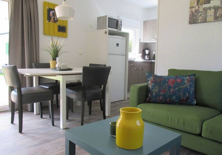 Vakantiepark Delftse Hout — Veranda Chalet 4 Pers. in Delft, Stadsgewest Haaglanden