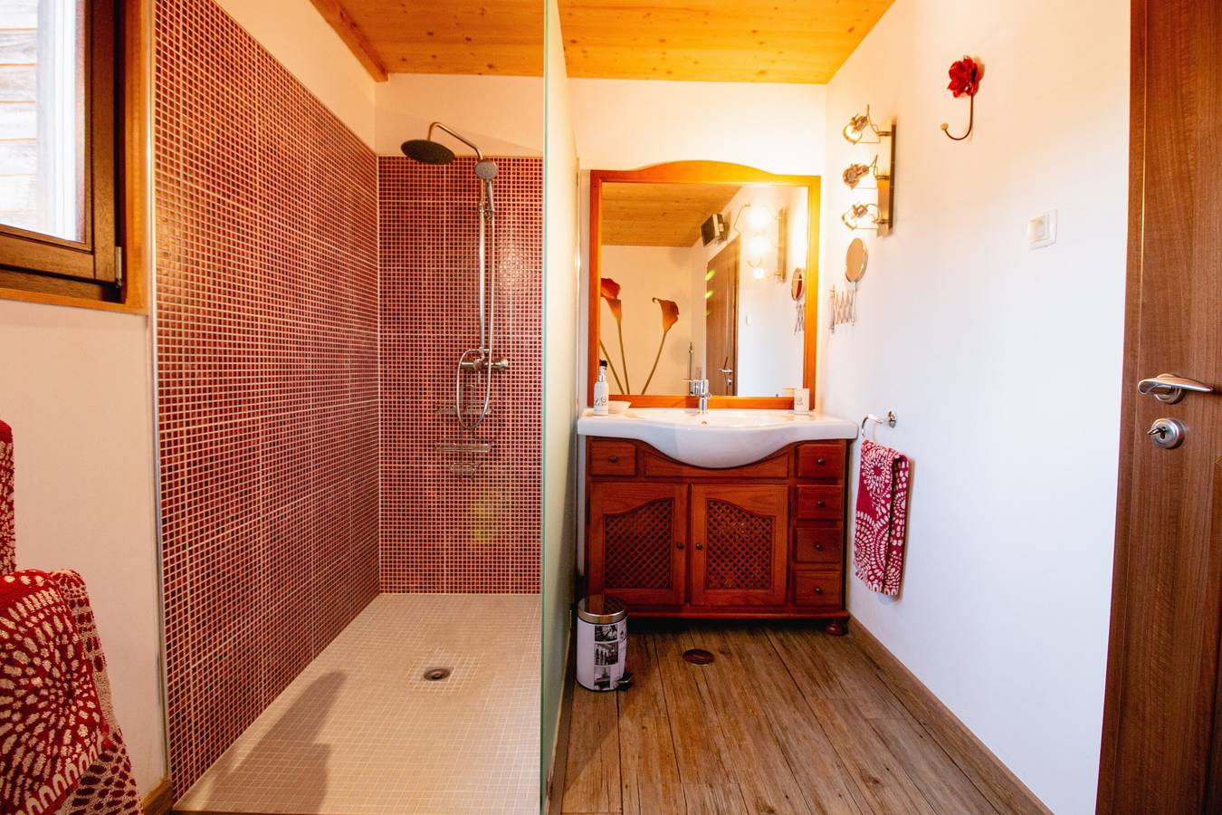 Quarto Paris - con piscina condivisa in Alte, Distretto di Faro