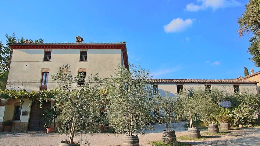 Agriturismo per 5 persone, con piscina in Umbertide