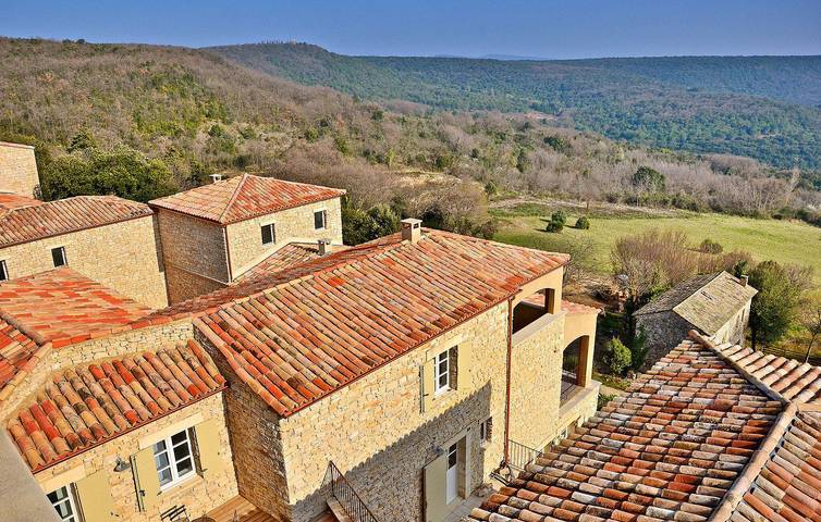 Maison de vacances pour 12 personnes, avec terrasse et piscine