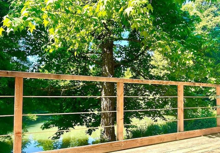 Chalet pour 4 personnes, avec Terrasse et Jardin ainsi que Vue sur le lac et Vue