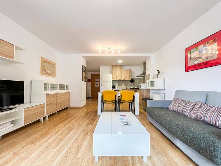 Gîte pour 6 personnes, avec balcon dans Arinsal - 3