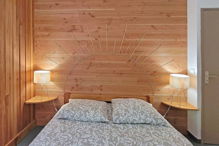 Gîte pour 4 personnes, avec terrasse et sauna ainsi que jardin et jacuzzi à Alzon - 2