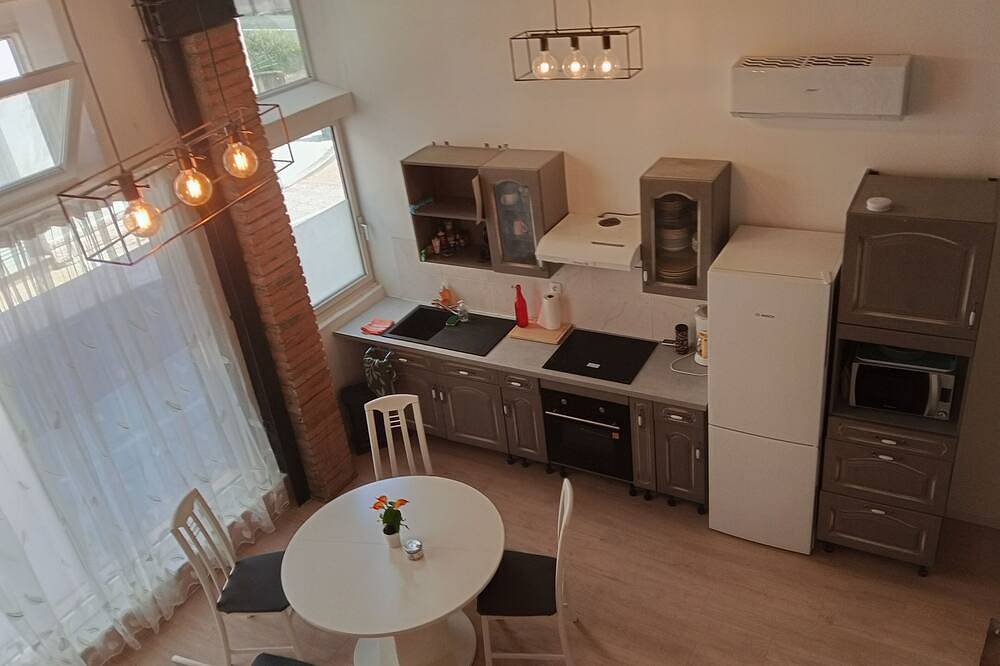 Appartement entier, Appt Atypique climatisé, 4 à 6 p. Tarn,Albi,Gaillac,Cordes in Graulhet, Région de Castres