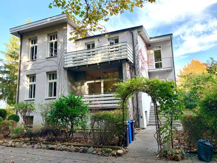Ferienwohnung für 8 Personen, mit Balkon und Garten, kinderfreundlich in Gehlsdorf