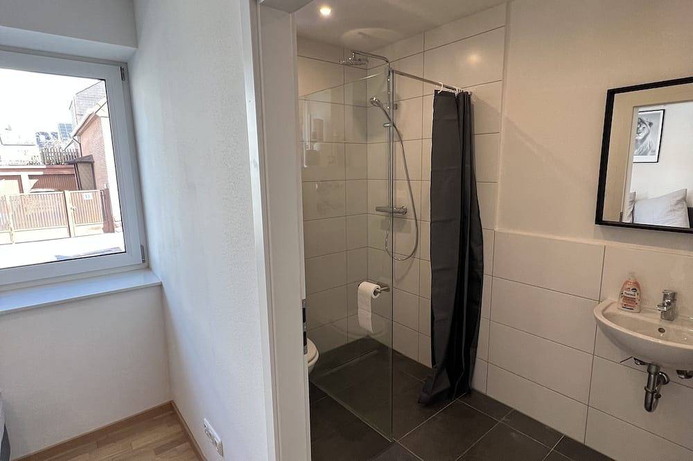 Entire apartment, Gemütliches Studio-apartment in Karlsruhe/neureut- Nähe Uni/kit/messe in Karlsruhe, Rhine Plain