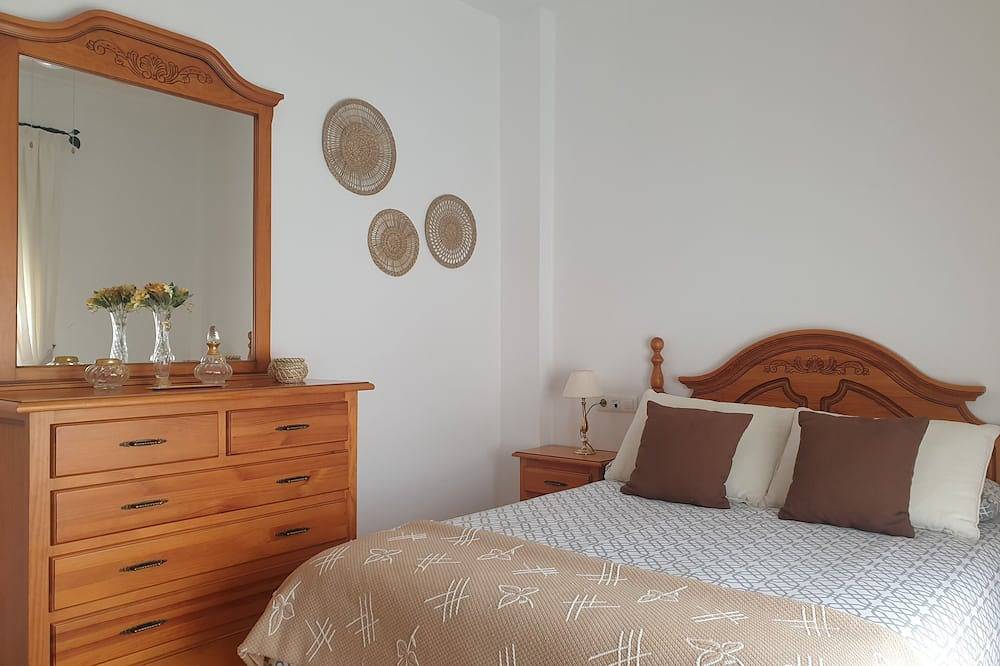 Riu Tolox. Detached house with private pool. in Tolox, Sierra de las Nieves