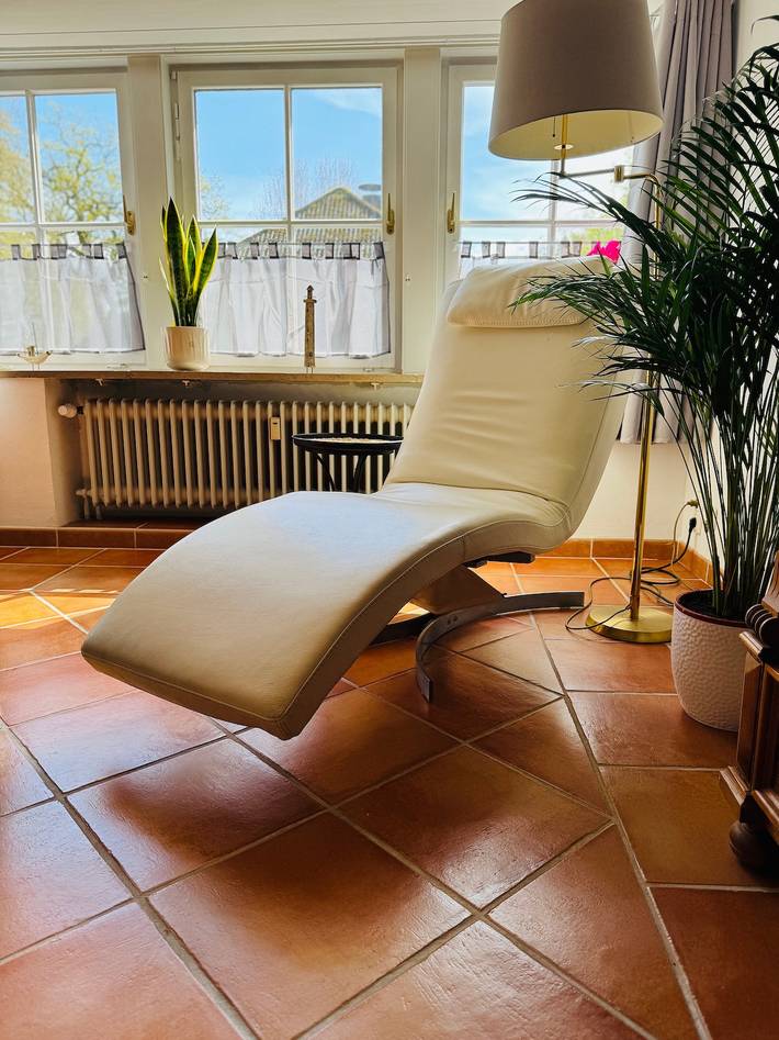 Ganze Wohnung, Großzügiges Apartment mit Blick auf den Schmarksee, Balkon und Wlan in Grebin, Südliche Ostseeküste