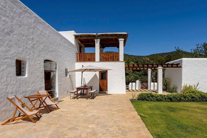 Location de vacances pour 6 personnes, avec jardin à Sant Joan de Labritja - 4