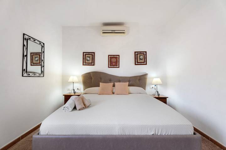 Location de vacances pour 6 personnes, avec Jardin à Arona - 3