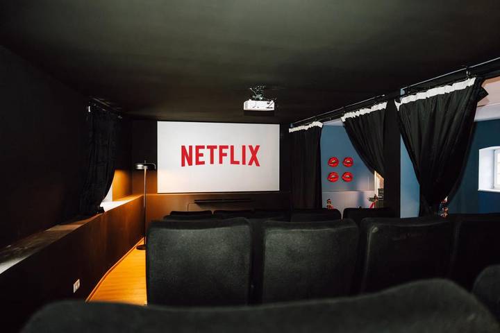 Ferienhaus für 20 Personen, mit Sauna und Whirlpool sowie Pool und Garten, mit Haustier in Blankenheim - 4