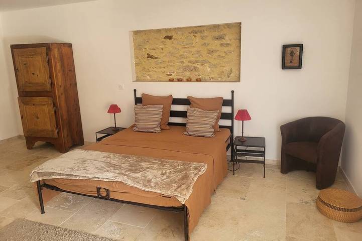 Gîte pour 13 personnes à Pougnadoresse - 3