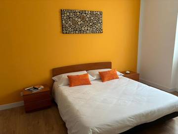 Gîte pour 8 personnes, avec terrasse et vue à Sondalo