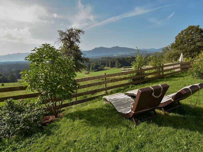 Ferienwohnung für 2 Personen, mit Balkon und Terrasse sowie Garten und Seeblick in Das Blaue Land - 2