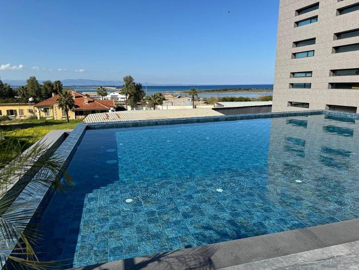 Apartamento de vacaciones para 4 personas, con jardín además de piscina y vistas - 1