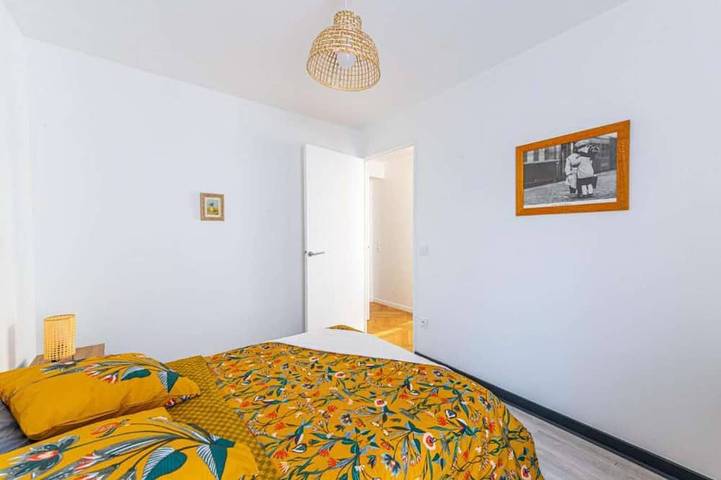 Appartement entier, Découvrez le Korrigan de Massy, un charmant appartement au sein d'une résidence de standing in Massy, Essonne