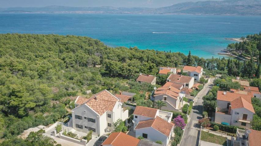 Villa für 6 Personen, mit Garten und Ausblick, mit Haustier auf Brac