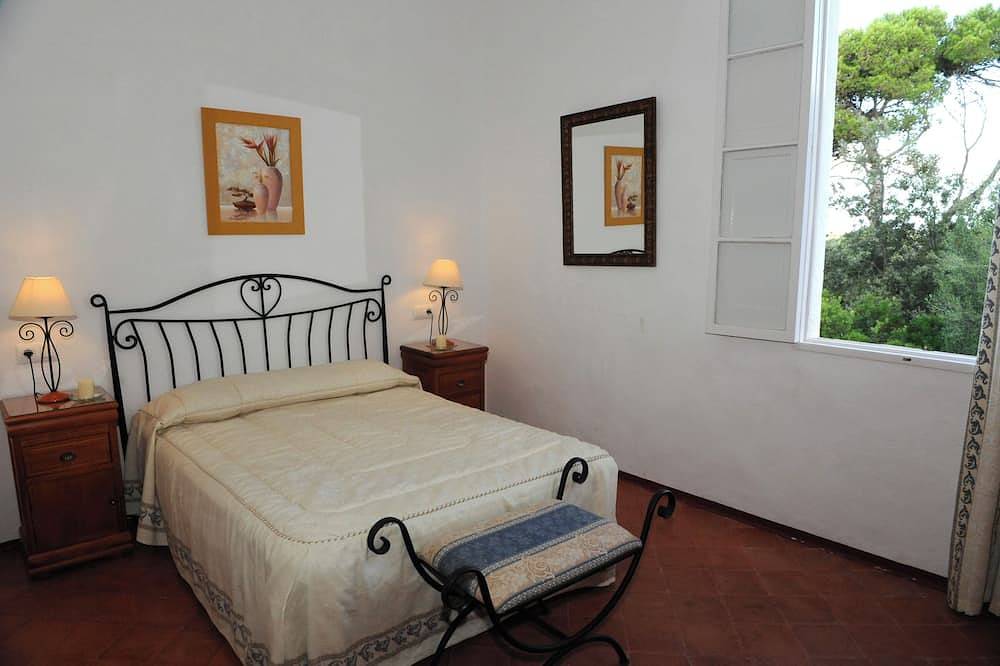 Alpara Menorca in Ciutadella, Minorque