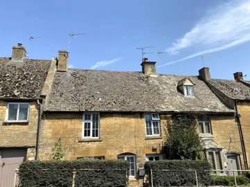 Holiday Home for 9 People in The Cotswolds, South West England, Photo 1