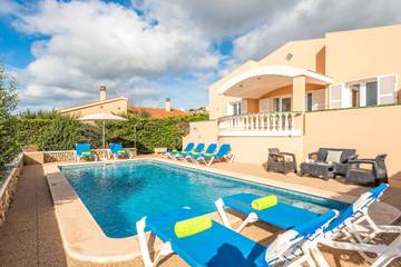 Villa in Alaior Gemeinde, Menorca für 8 