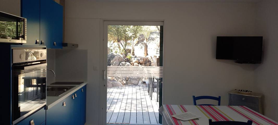 Location de vacances pour 2 personnes à Coti-Chiavari - 2