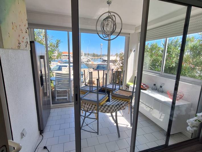 Appartement entier, Appartement 2 chambres avec terrasse et parking à Frontignan Plage in Frontignan, Côte méditerranéenne (France)