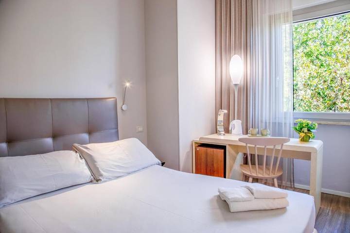 Hôtel pour 2 personnes, avec vue, animaux acceptés à Fano - 2