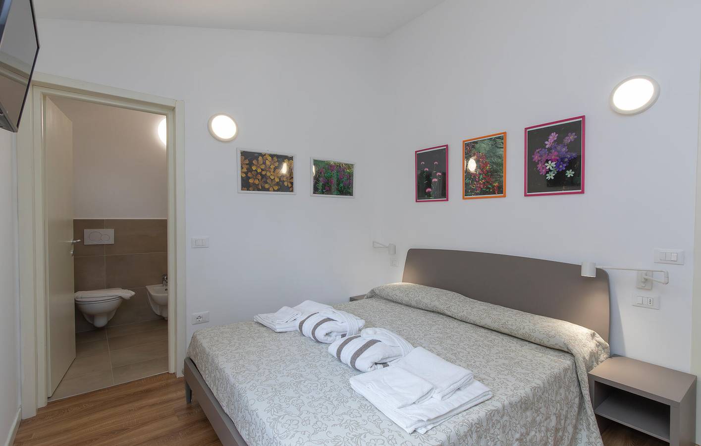 Retiro junto al lago con piscina y terraza in Municipio de Solto Collina, Lago Iseo