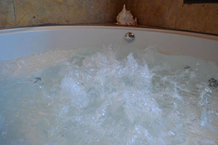 Ferienwohnung für 2 Personen, mit Terrasse und Whirlpool in Tarragona Provinz - 2