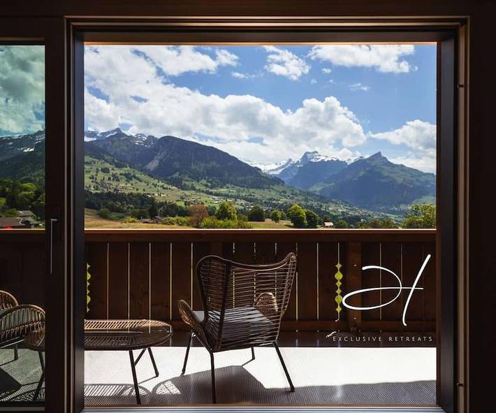 Ferienwohnung für 4 Personen, mit Balkon und Garten sowie Ausblick in Aeschi bei Spiez