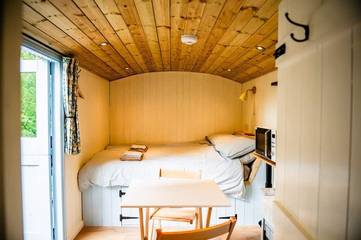 Glamping for 2 People in Shropshire, West Midlands, Photo 1