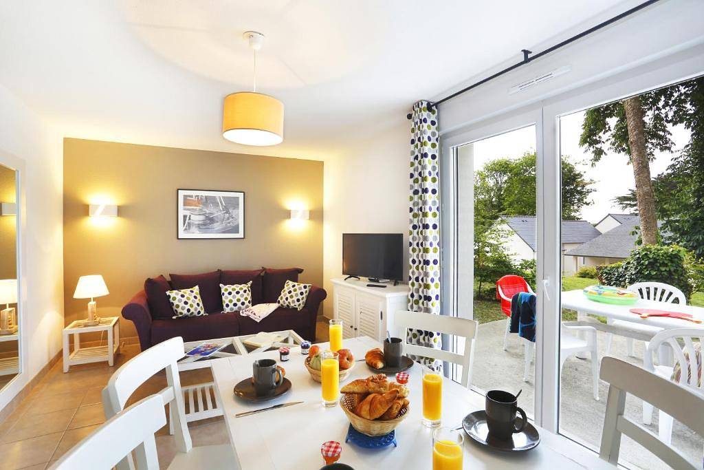 Entire apartment, Domaine de la Baie in Audierne, Côte de Cornouaille