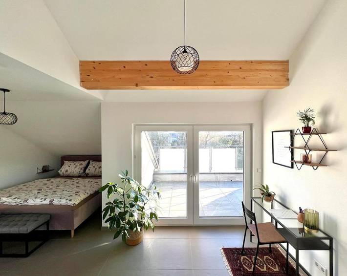 Ferienwohnung für 8 Personen, mit Ausblick und Garten in Kehl