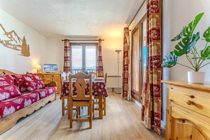 Gîte pour 6 personnes, avec balcon/terrasse, adapté aux familles dans Office De Tourisme De Val Thorens - 4