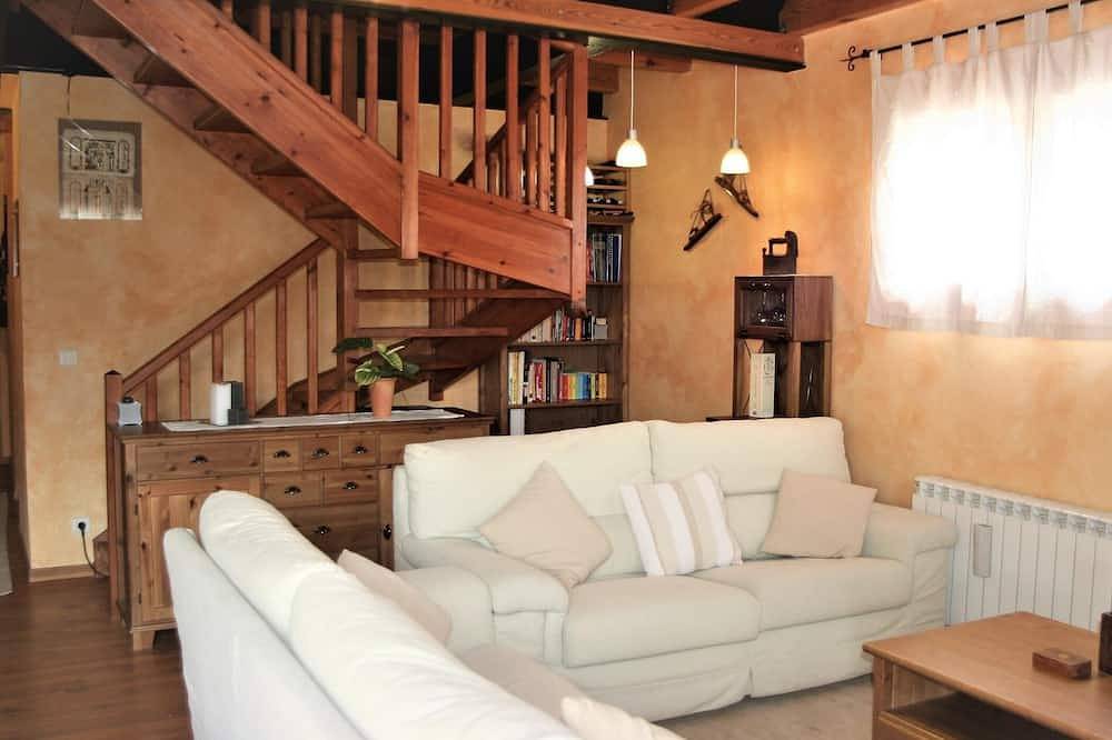 Appartement entier, Refuge parfait offrant vue privilégiée sur Masella in Puigcerdà, Pyrénées catalanes