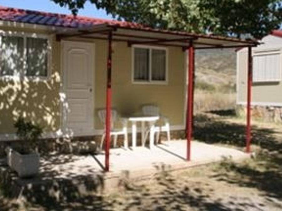 Camping Bungalowpark Isabena - Mobilheim 2 personen - Preis für 2 Personen in Isábena, Spanische Pyrenäen