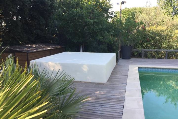 Maison de vacances pour 8 personnes, avec terrasse ainsi que piscine et jardin, adapté aux familles à Aix-en-Provence